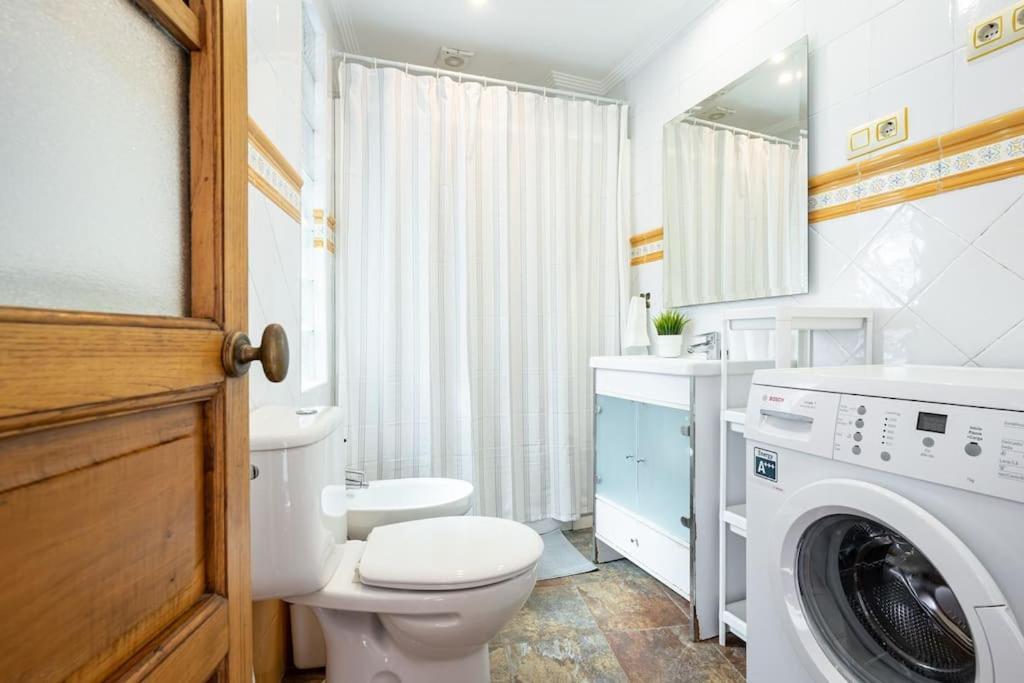 Apartamento Chary Lägenhet Gijón Exteriör bild