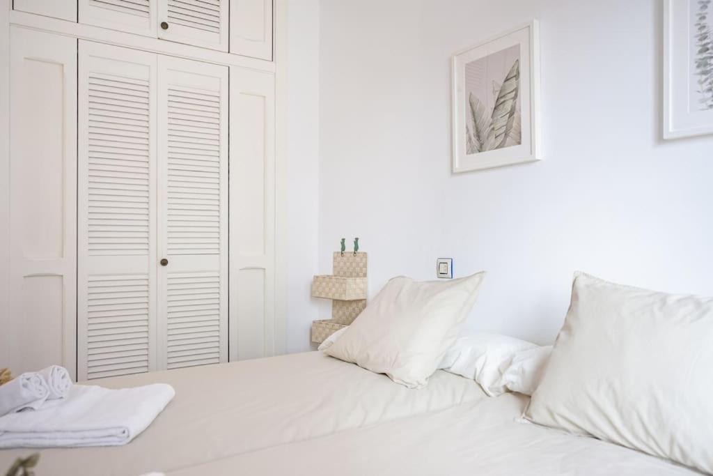 Apartamento Chary Lägenhet Gijón Exteriör bild